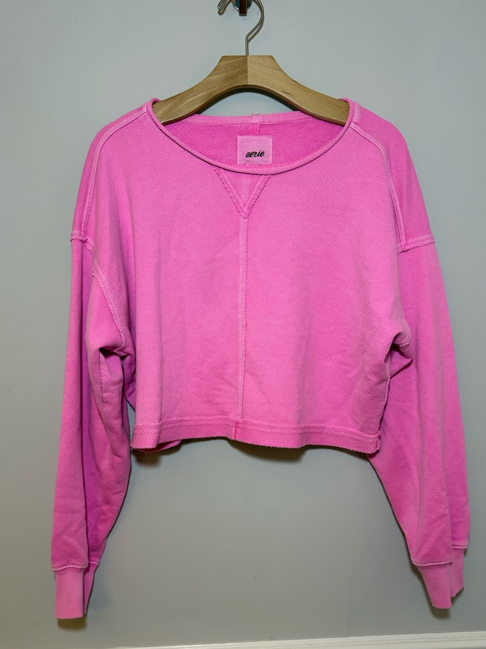 Aerie pink long sleeve sweatshirt. XS